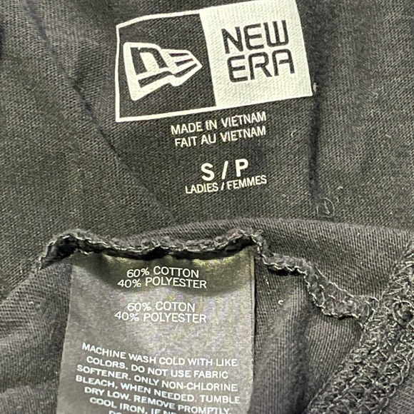 New Era Hoodie Work Out Tank - Picture 7 of 8